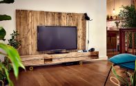 Upcycling: TV-Möbel